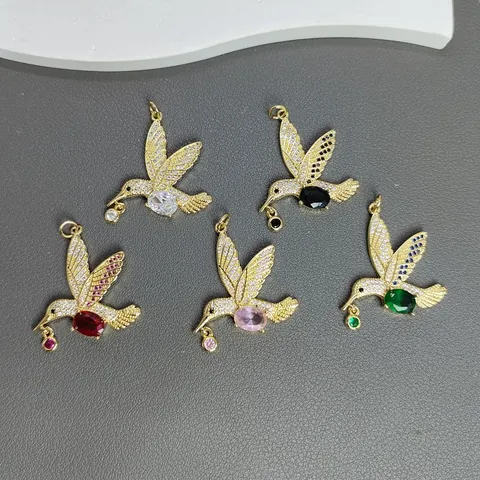 Exquisite Hummingbird Pendant Micro-Inlaid Zirconia Animal Bird Charm Gold Plated Copper For DIY Necklace Jewelry Making Findings Accessory