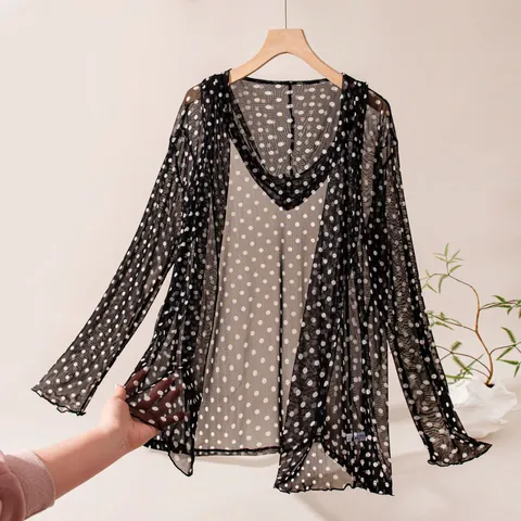 Damen Casual Maulbeerseide Sonnenschutzkleidung Leichte Mesh Polka Dot Mit Kapuze Langarm Cardigan Jacke