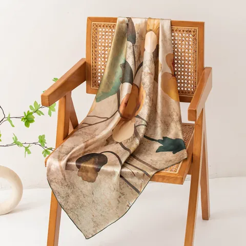 Mulberry Silk Scarf For Women Vintage Floral Printed Square Neck Scarf Fashion Designer Style Luxury Head Scarf