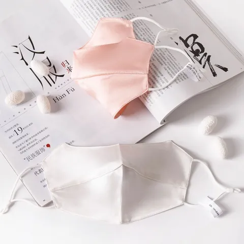 100% Mulberry Silk Sun Protection Mask Double Layer 3D Breathable Eye Corner Protection Washable Reusable Face Mask