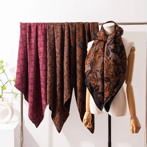 Luxury Mulberry Silk Square Scarf Chinese Style Printed Xiangyun Silk Large Shawl Wrap Elegant Gift For Women