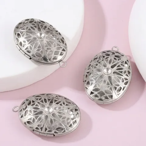 Pendentif Médaillon Ovale Ajouré Vintage en Acier Inoxydable pour Cadre Photo Accessoire de Bijouterie DIY Charme Mémorial