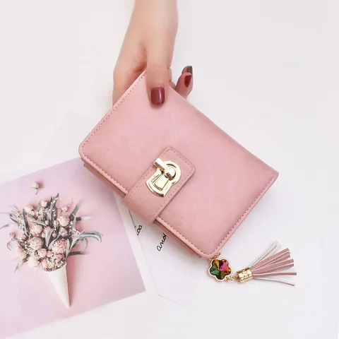 Portefeuille Court en Cuir PU pour Femme Mode Coréenne Pendentif à Gland Porte-monnaie Boucle de Verrouillage Clutch