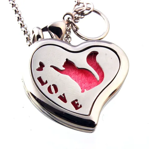 Stainless Steel Heart Essential Oil Diffuser Necklace Aromatherapy Perfume Locket Pendant For Women Rhinestone Hollow Jewelry