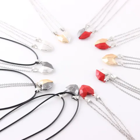 Magnetic Attraction Couple Heart Pendant Necklace Set For Lovers Wishing Stone Heart Splicing Alloy Chain Leather Rope Jewelry Gift