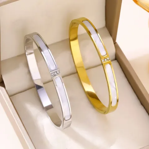Mode Edelstahl Perlmutt Armreif Damen 18K Vergoldet Strass Oval Armband Einfach Pendler Schmuck Geschenk