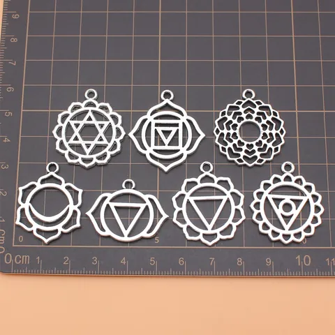Antique Silver Chakra Pendant Set 7 Pcs Alloy Mandala Lotus Geometric Charms DIY Jewelry Making Accessories Meditation Healing Pendants