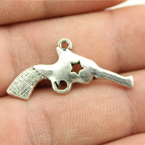 Retro Alloy Handgun Shape Pendant Charm DIY Jewelry Making Materials Antique Silver Bronze Hollow Star Pistol Accessories