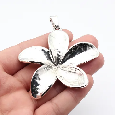 Übertriebene Große Blumen Anhänger Zinklegierung Gehämmert Textur Retro Übergroße Blumenschmuck Für DIY Halskette Schmuckherstellung Antik Silber Gold