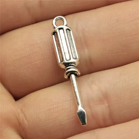 Ciondoli a Forma di Cacciavite in Lega di Zinco Vintage per Creazione di Gioielli Fai da Te Pendenti in Metallo Bronzo Argento Antico