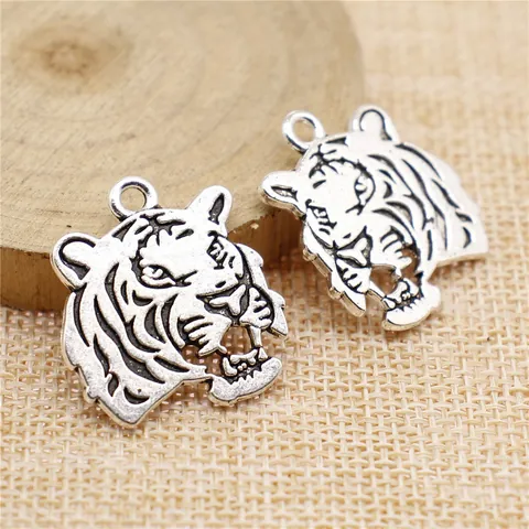 Antique Silver Bronze Tiger Head Charms Pendants for DIY Jewelry Making Alloy Animal Head Double Sided Relief Charms