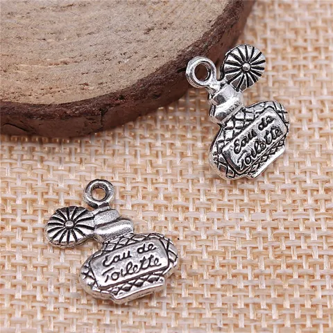 Vintage Antique Silver Alloy Perfume Bottle Charms Embossed Relief Eau de Toilette Pendant For DIY Jewelry Making Accessories