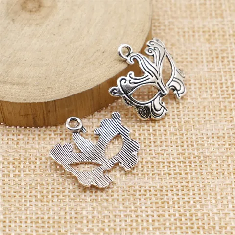 Colgantes de Aleación con Forma de Máscara de Plata Antigua para Hacer Joyas DIY Dijes de Máscara de Metal Retro Accesorios