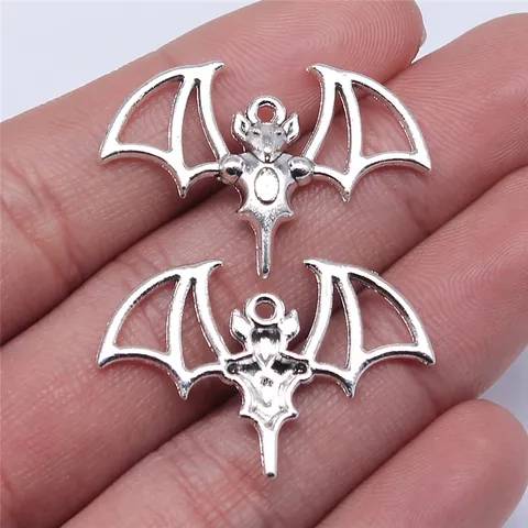 Antiek Brons Zilver Vleermuis Charms Voor Sieraden Maken DIY Dierenhangers Vintage Legering Vleermuis Ketting Oorbel Accessoires