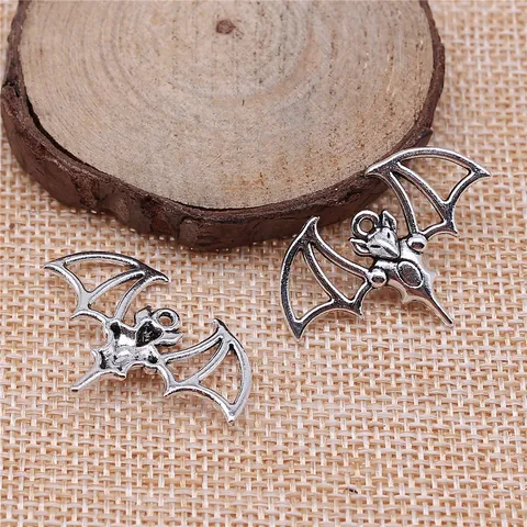Antiek Brons Zilver Vleermuis Charms Voor Sieraden Maken DIY Dierenhangers Vintage Legering Vleermuis Ketting Oorbel Accessoires