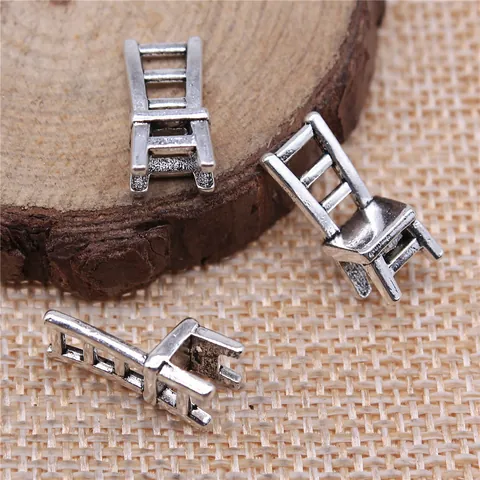 3D Stereoscopic Mini Chair Pendant Zinc Alloy Metal Charms Antique Silver Bronze Retro Furniture For Dollhouse Landscape DIY Jewelry Making