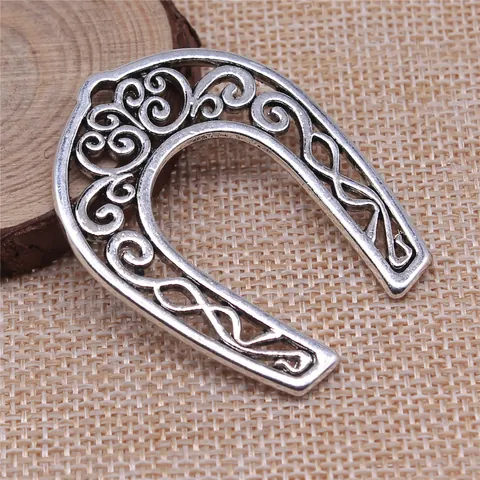 Vintage Alloy Horseshoe Charms Hollow Out Scroll Pattern Large Pendant Electroplated Antique Metal Craft Findings For DIY Crafting Necklace Jewelry Making