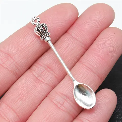 Vintage Alloy Crown Spoon Pendant For DIY Jewelry Making Antique Silver Bronze Cross Design Hanging Charm Accessory
