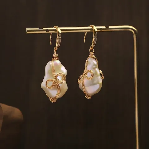 Pendientes de Perla Artificial de Estilo Barroco Con Detalles de Strass Joyería de Alambre Tejido de Cobre Dorado Con Poste de Plata