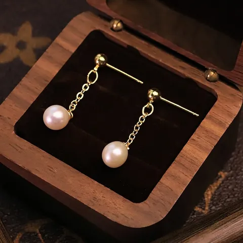 Orecchini a Pendente con Catena in Perla d'Acqua Dolce Naturale con Perno in Argento Sterling 925 Placcato Oro Gioielli per Orecchie da Donna Design di Nicchia