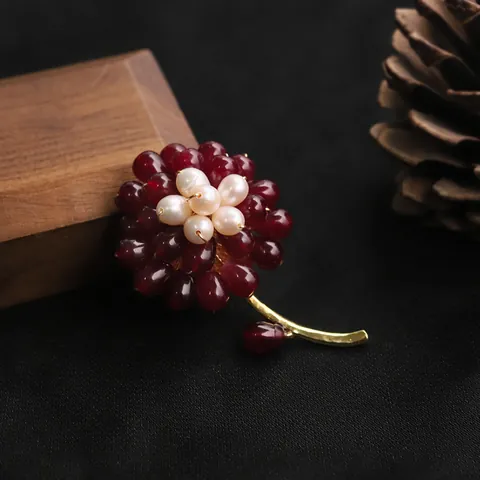 Handmade Forest Style Floral Brooch With Red Agate Carnelian And Freshwater Pearl 18K Gold Plated Alloy Pin For Women Jewelry