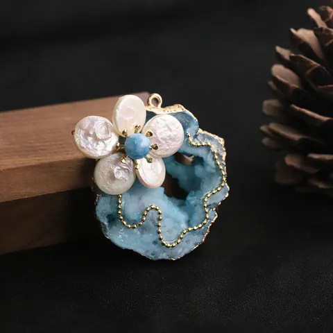 Handmade Baroque Freshwater Pearl Flower Brooch Blue Druzy Crystal For Women Elegant Floral Jewelry Pin Pendant Dual Use