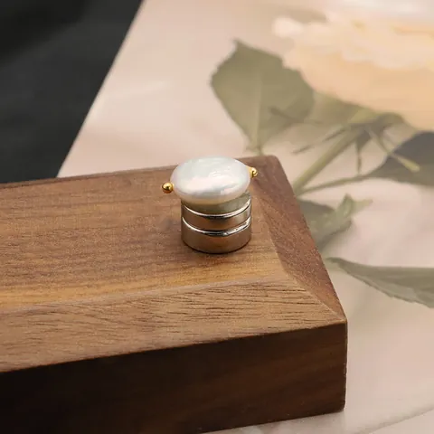Barok Zoetwaterparel Magnetische Brosche Voor Vrouwen Natuurlijke Onregelmatige Parel Anti-Blootstelling Gesp Magnetische Pin