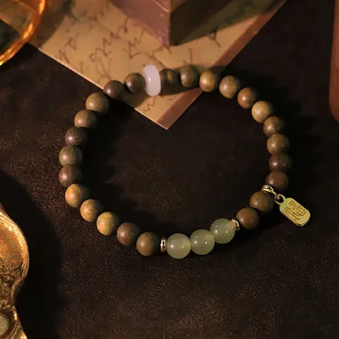 Retro Green Sandalwood Nephrite Jade Beaded Bracelet For Women Vintage Chinese Style Handcrafted Gold Plated Luck Tag Jewelry Gift