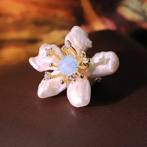 Handgefertigte Barock Süßwasserperle Blumenbrosche Für Damen Vintage Vergoldete Kupfer Strass Blume Brustnadel Schmuck Geschenk