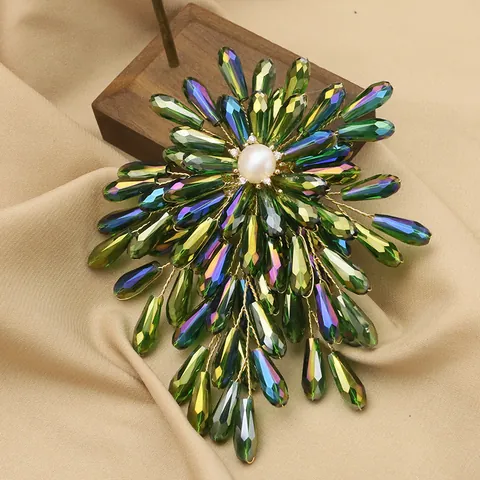 Spilla a Fiore in Rame Vintage Con Perla d'Acqua Dolce Naturale Strass Cristallo Elegante Stile Palazzo Spilla Decorativa per Abbigliamento Regalo Donna
