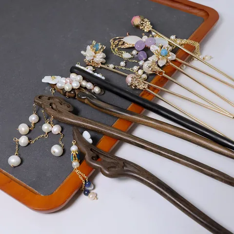 Vintage Ebony Wood Freshwater Pearl Hairpin Handmade Tassel Step Shake Chinese Style Hanfu Accessories For Women Retro Shell Flower Hair Stick