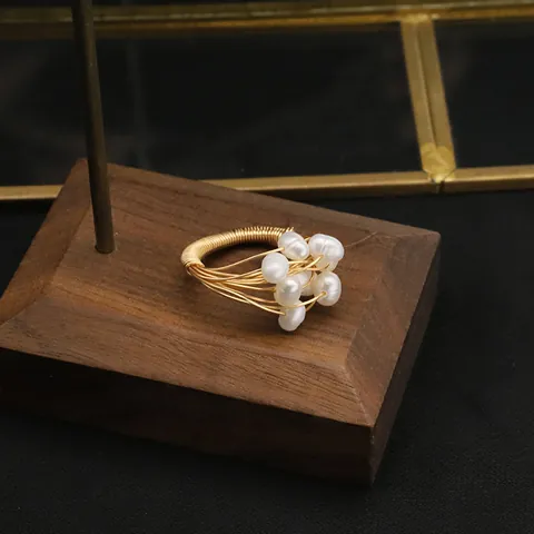 Anello di Perle d'Acqua Dolce Naturali per Donna Placcato Oro 18K in Argento Sterling 925 Anello Avvolto a Mano Regalo Gioielli