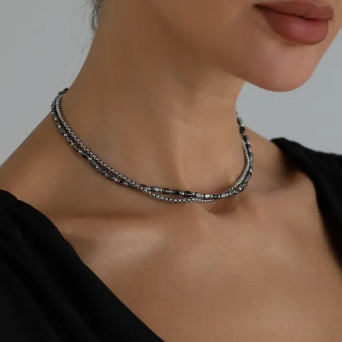 Collana a Doppio Strato di Moda Europea e Americana con Perline di Ematite per Donna Stile ins Catena in Lega d'Argento Girocollo Geometrico Gioielli