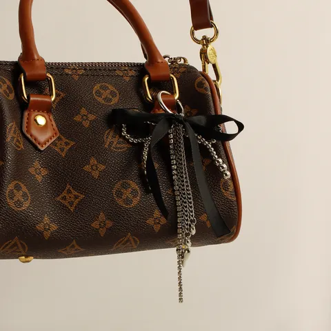 Y2K Ästhetik Schwarz Schleife Herz Perlen Schlüsselanhänger Taschenanhänger Trendy Legierung Strass Stern Vogel Anhänger Damen
