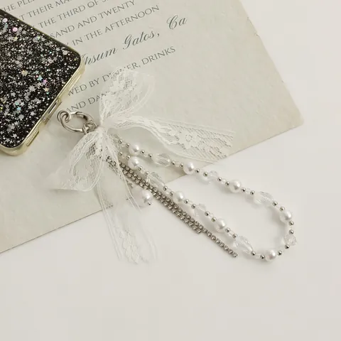 Llavero de Lazo de Encaje y Perla Artificial Colgante para Bolso Cadena de Cristal Strass para Mujer Estilo Romántico
