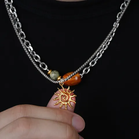 Mode Collier Multi Rang en Acier Inoxydable Pendentif Tournesol pour Hommes Femmes Géométrique Alliage Soleil Visage Chaîne Bijoux