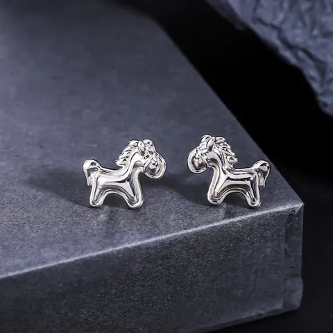 Silver Plated Copper Horse Stud Earrings Small Pony Animal Shape Geometric Studs For Men Women Minimalist Fashion Jewelry