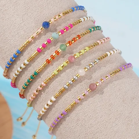 Handmade Boho Multicolor Seed Bead Bracelet For Women Adjustable Rope Semi-Precious Stone Bead Bracelet Minimalist Niche Jewelry