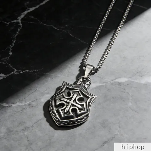 Collar con Colgante de Cruz de Escudo de Acero de Titanio Hip Hop para Hombres Mujeres Joyería de Streetwear Gótica Retro