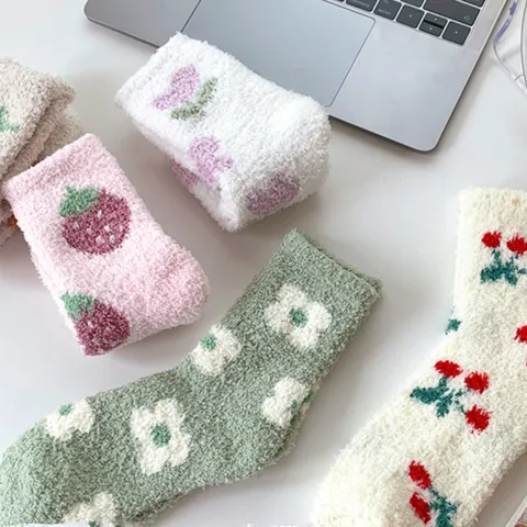 Women's Japanese Style Coral Fleece Socks Fuzzy Thermal Sleeping Socks Warm Floor Socks With Cartoon Fruit Floral Pattern For Winter