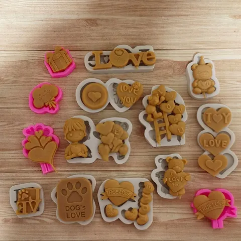 Valentine's Day Heart Bear Silicone Mold For Chocolate Cake Decoration DIY Resin Crafting LOVE Letter Baking Tool