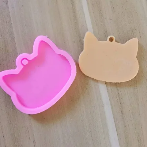 Cat Head Shape Silicone Mold For DIY Epoxy Resin Keychain Mirror Surface Cat Face Pendant Car Aromatherapy Mold Handmade Tool