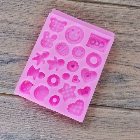 Creative DIY Silicone Chocolate Mold Gingerbread Man Donut Heart Star Bear Smiley Face Shape Cake Decoration Fondant Mold