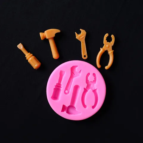 Silicone Tool Shape Cake Mold Hammer Wrench Screwdriver Pliers Fondant Chocolate Decoration Tool DIY Baking Accessory Pink