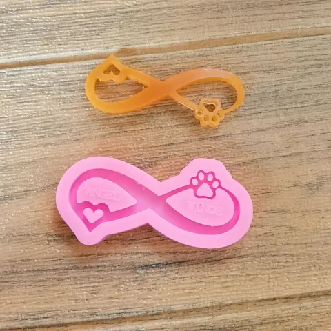 Infinity Dog Paw Heart Silicone Mold DIY Angel Wings Epoxy Resin Keychain Car Hanging Casting Mold Crafting Tool