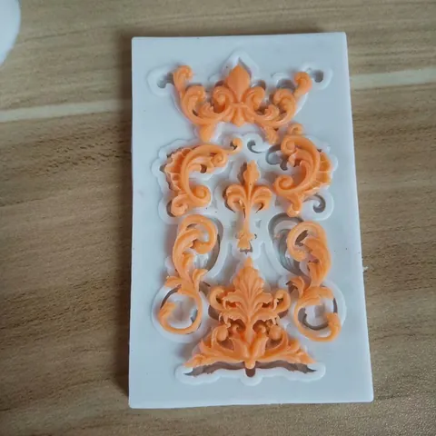 European Relief Totem Silicone Cake Mold Fondant Chocolate Molding Tool Baroque Scrollwork Border Decoration Baking DIY Sugarcraft Mold