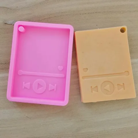 MP3 Player Shape Silicone Mold For DIY Epoxy Resin Keychain Car Aromatherapy Pendant Mirror Surface Handmade Craft Tool