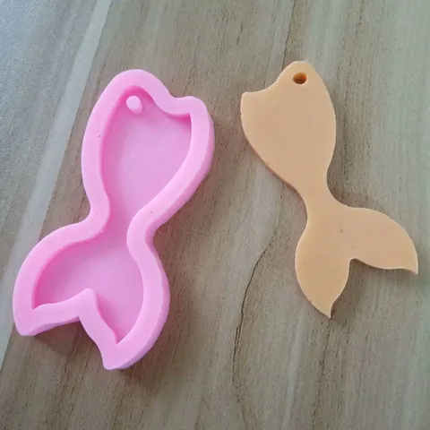 Moule en Silicone de Queue de Poisson pour Porte-Clés DIY Pendentif d'Aromathérapie de Voiture Moule de Coulée en Résine