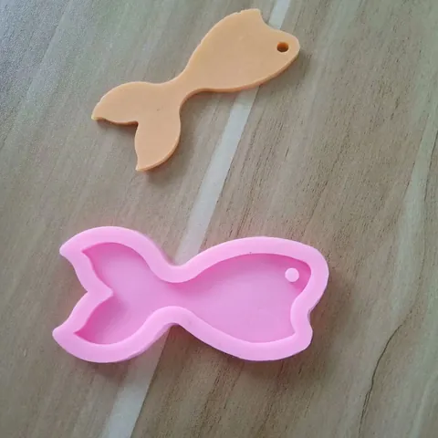 Moule en Silicone de Queue de Poisson pour Porte-Clés DIY Pendentif d'Aromathérapie de Voiture Moule de Coulée en Résine