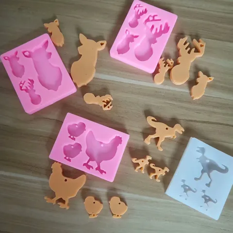 Moule en Silicone pour Pendentif Porte-clés DIY Forme d'Élan Cerf Dinosaure Moules de Coulée en Résine Outil d'Artisanat